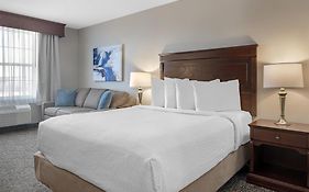 Best Western Plus Grand-Sault Hotel & Suites